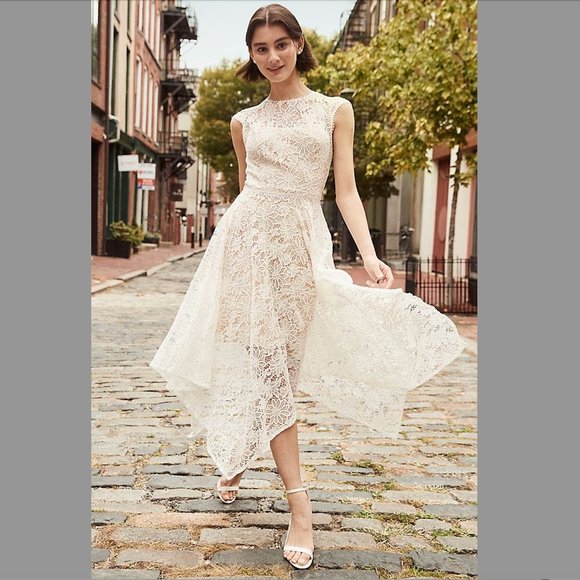 David's Bridal Cream Lace Wedding Dress - Picture 3 of 6